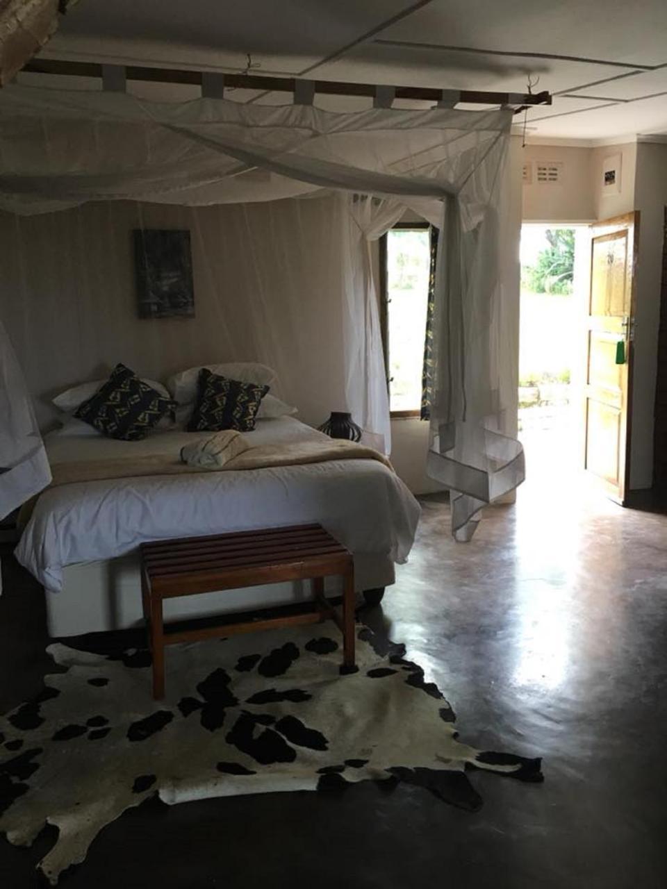 Musungwa Safari Lodge Shanjungu Exterior photo